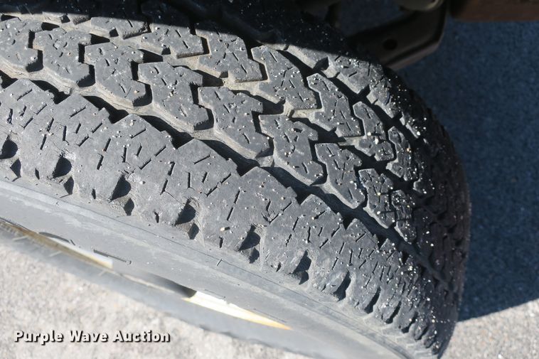 image for item DF5098 1994 Chevrolet Suburban K2500 SUV