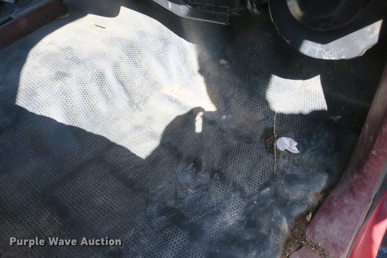 image for item DF5098 1994 Chevrolet Suburban K2500 SUV