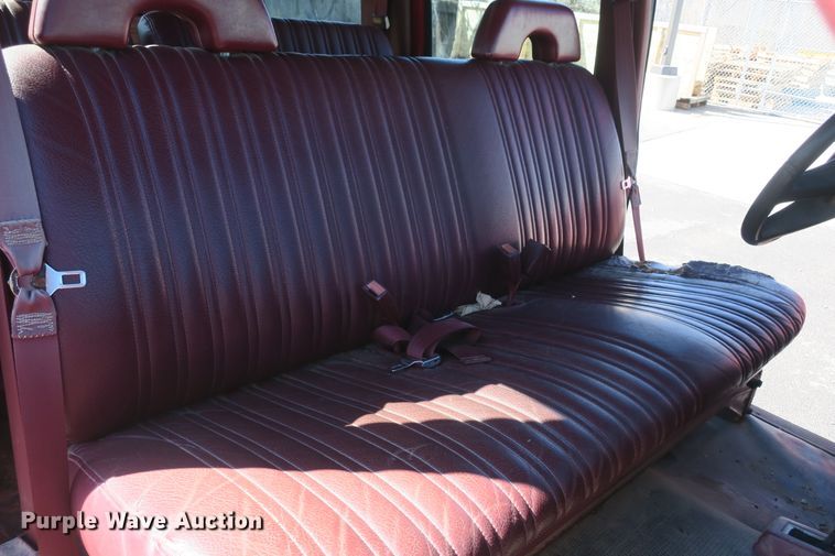 image for item DF5098 1994 Chevrolet Suburban K2500 SUV