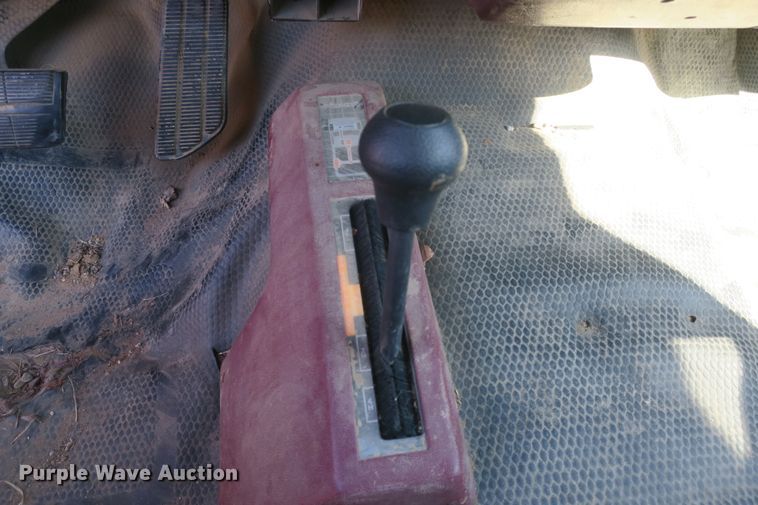 image for item DF5098 1994 Chevrolet Suburban K2500 SUV