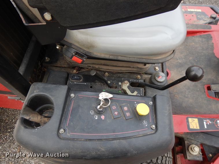 image for item DF5856 2010 Toro Groundmaster 3280D lawn mower