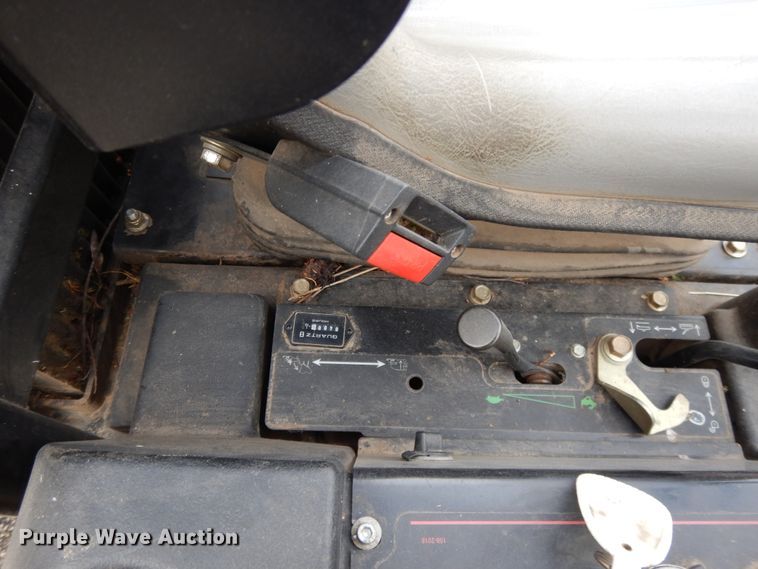 image for item DF5856 2010 Toro Groundmaster 3280D lawn mower