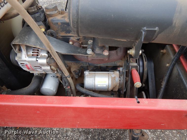 image for item DF5856 2010 Toro Groundmaster 3280D lawn mower