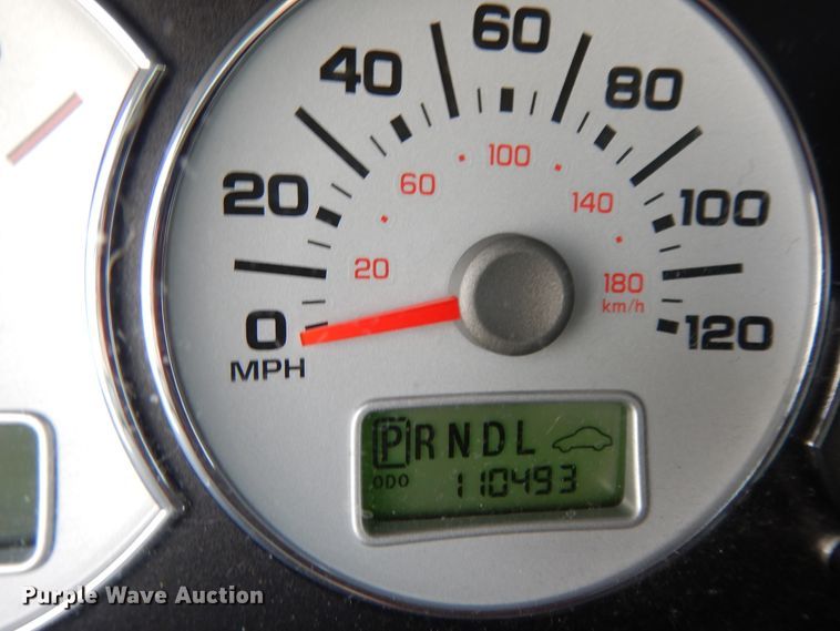 image for item DF5860 2005 Ford Escape Hybrid SUV