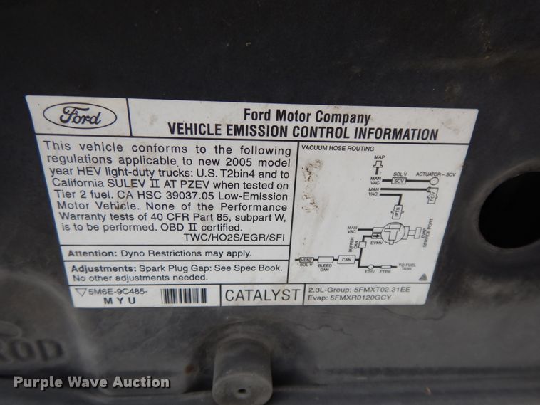 image for item DF5860 2005 Ford Escape Hybrid SUV