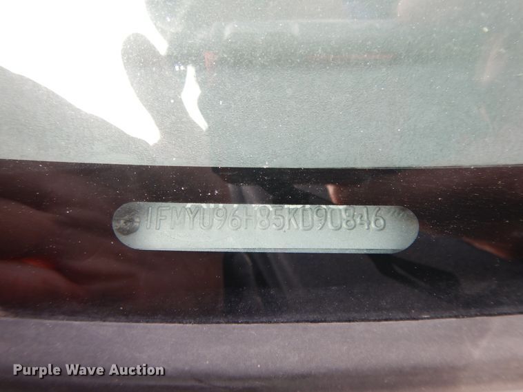 image for item DF5860 2005 Ford Escape Hybrid SUV