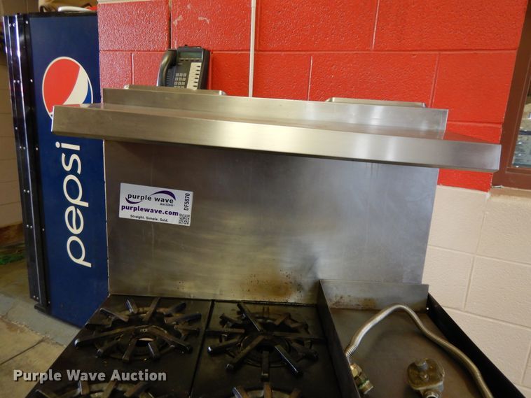 image for item DF5870 1985 Vulcan oven