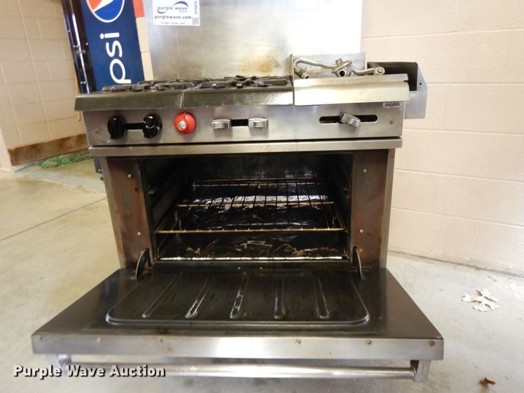 image for item DF5870 1985 Vulcan oven