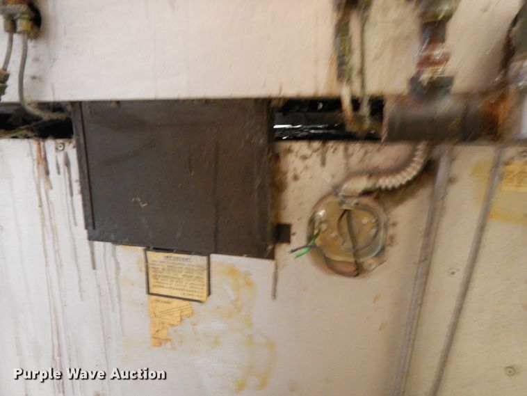 image for item DF5870 1985 Vulcan oven