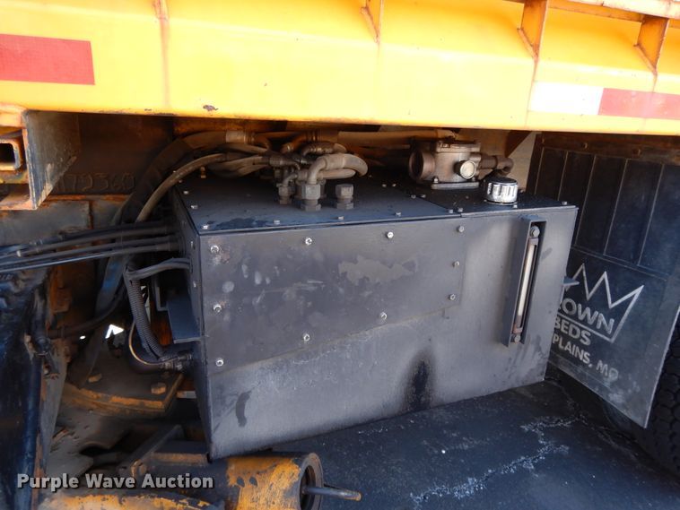 image for item DF5931 2006 International 7400 dump truck