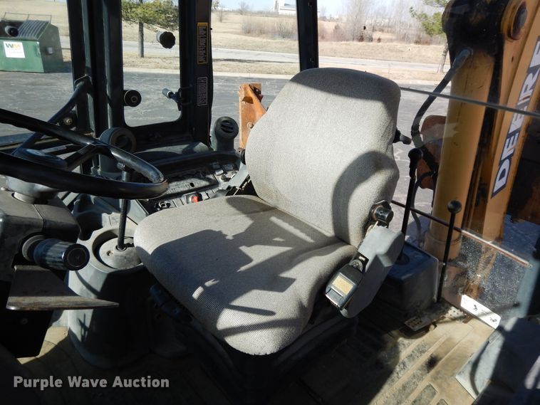 image for item DF5937 2003 John Deere 410G backhoe