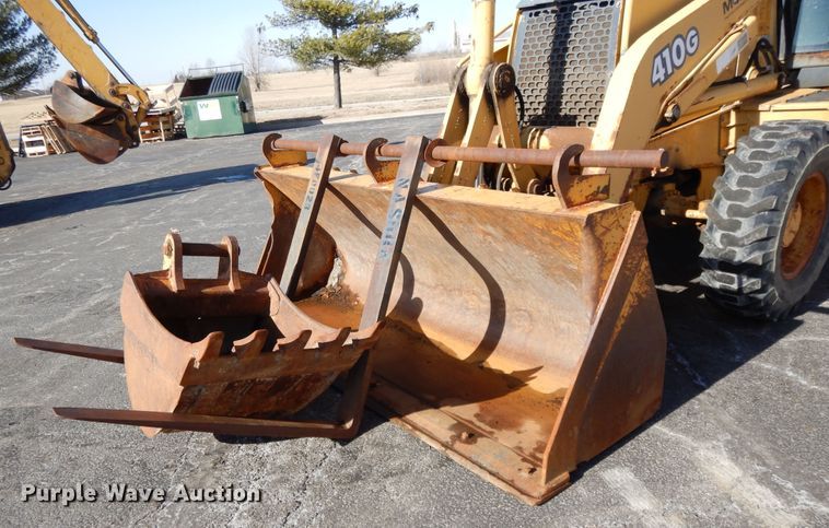 image for item DF5937 2003 John Deere 410G backhoe