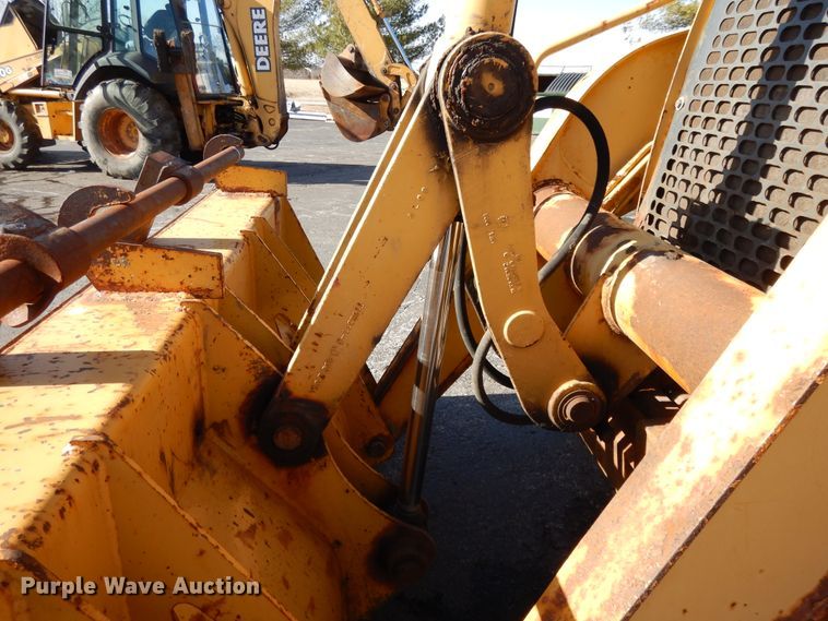 image for item DF5937 2003 John Deere 410G backhoe