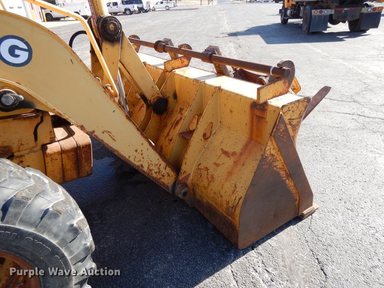 image for item DF5937 2003 John Deere 410G backhoe