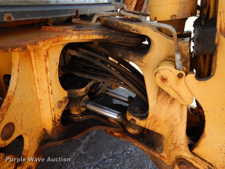 image for item DF5937 2003 John Deere 410G backhoe