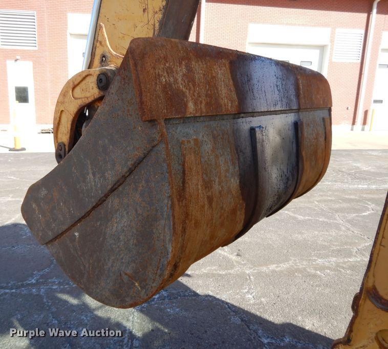 image for item DF5937 2003 John Deere 410G backhoe