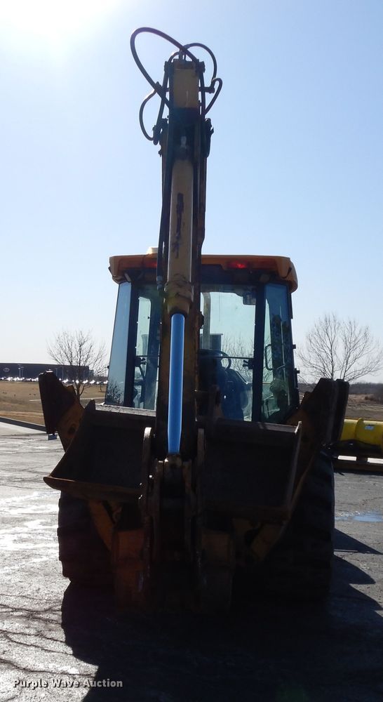 image for item DF5938 2003 John Deere 410G backhoe