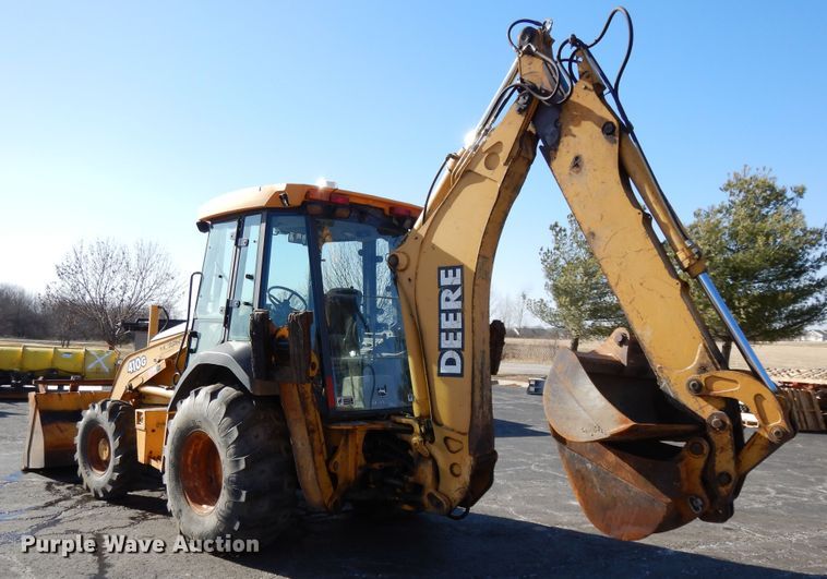 image for item DF5938 2003 John Deere 410G backhoe