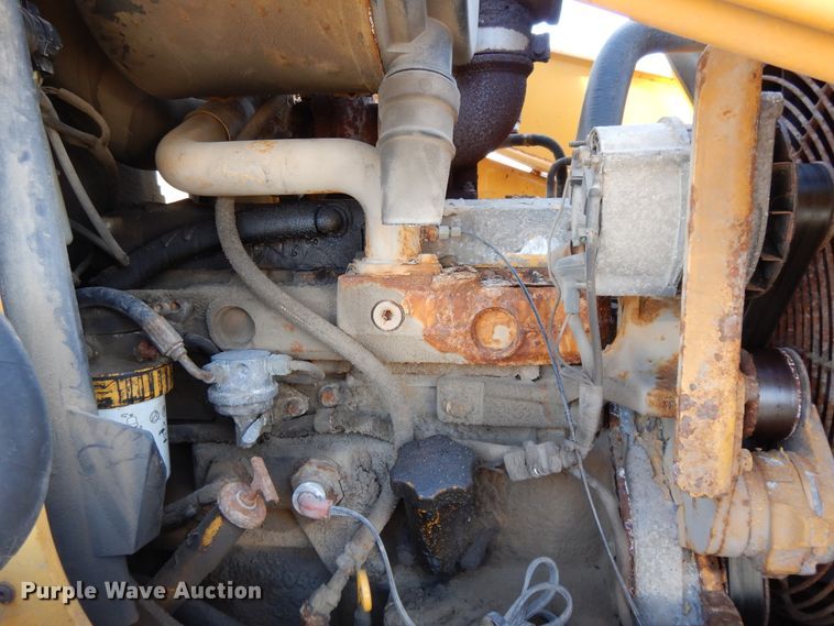 image for item DF5938 2003 John Deere 410G backhoe