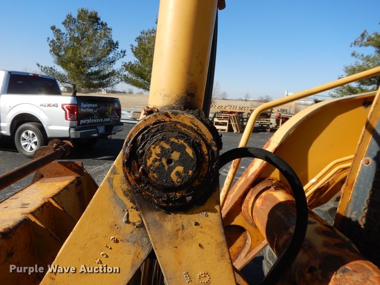 image for item DF5938 2003 John Deere 410G backhoe