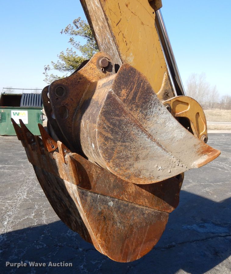 image for item DF5938 2003 John Deere 410G backhoe