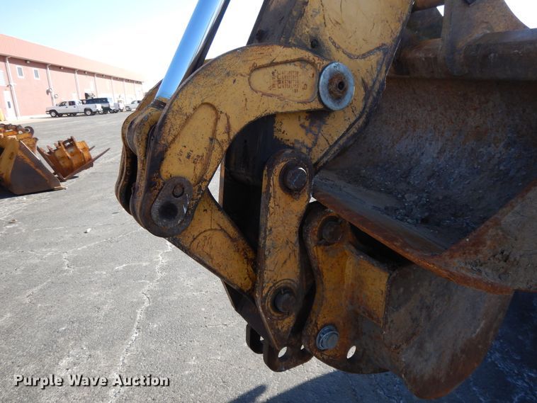 image for item DF5938 2003 John Deere 410G backhoe