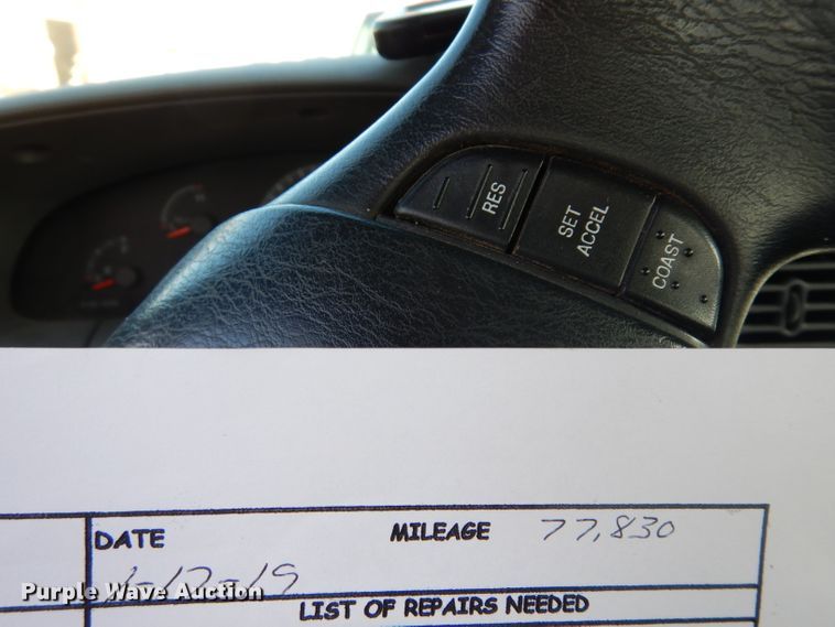 image for item DG6268 1999 Ford F150 XL pickup truck