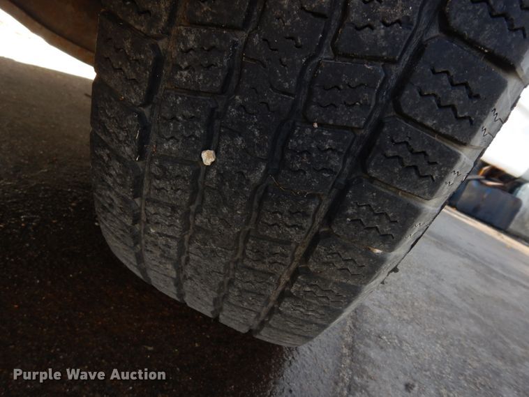 image for item DG6268 1999 Ford F150 XL pickup truck