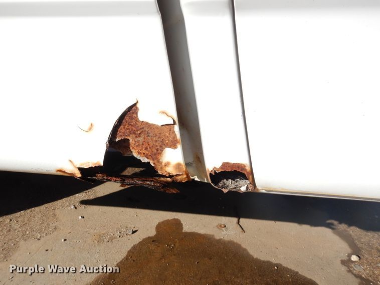 image for item DG6268 1999 Ford F150 XL pickup truck