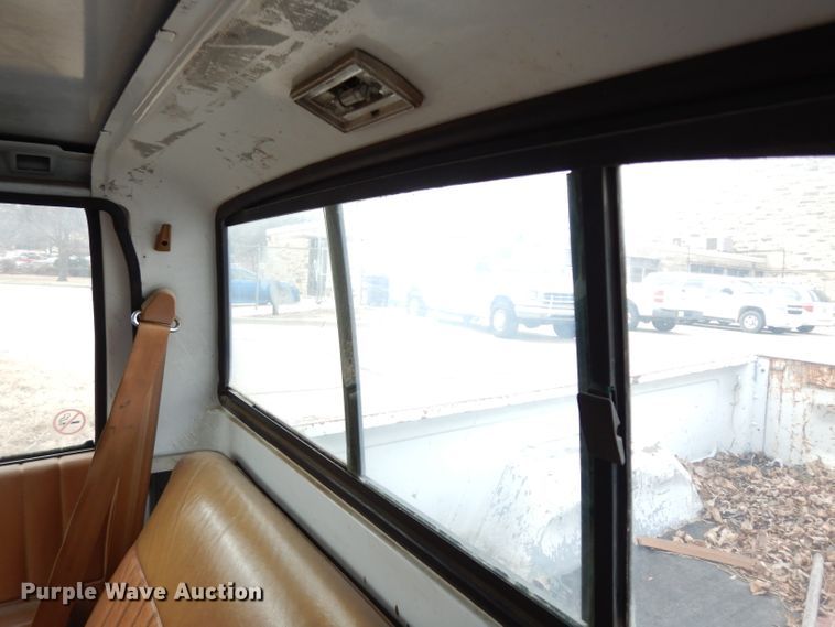 image for item DG6272 1989 Chevrolet S10 pickup truck