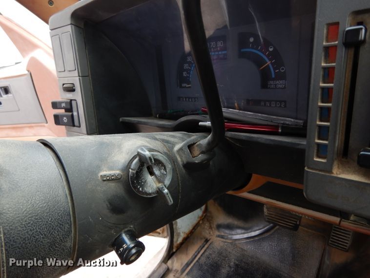 image for item DG6272 1989 Chevrolet S10 pickup truck