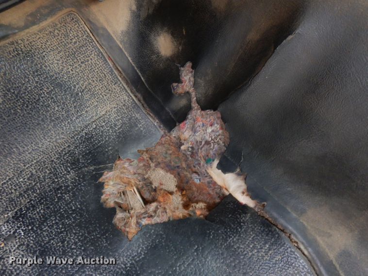 image for item DG6272 1989 Chevrolet S10 pickup truck