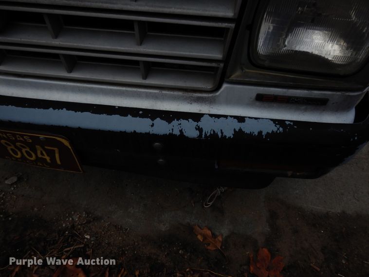 image for item DG6272 1989 Chevrolet S10 pickup truck