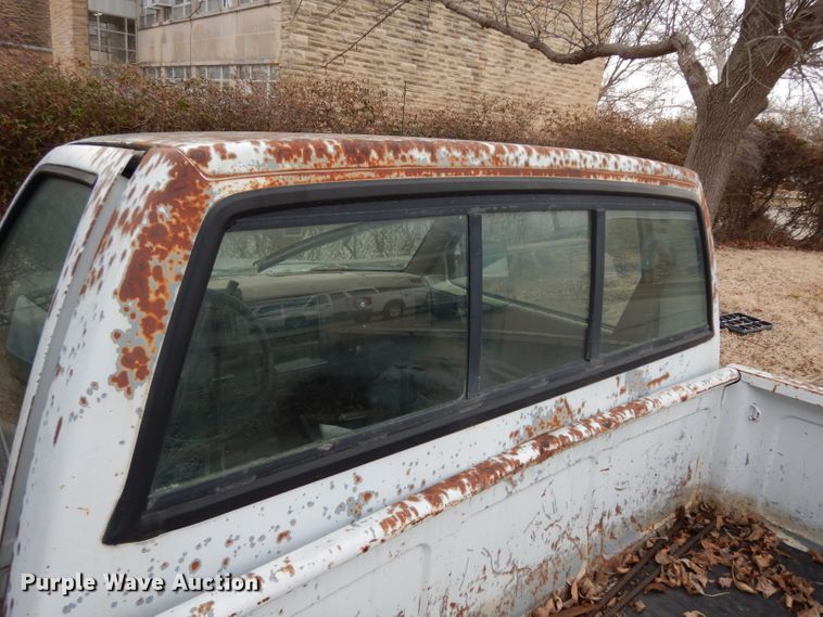 image for item DG6272 1989 Chevrolet S10 pickup truck