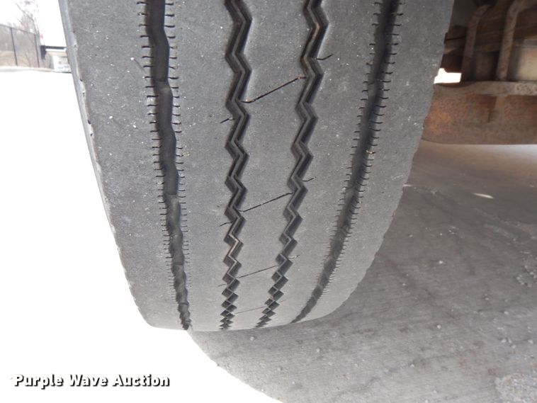 image for item DG6287 2002 Freightliner FS65 school bus