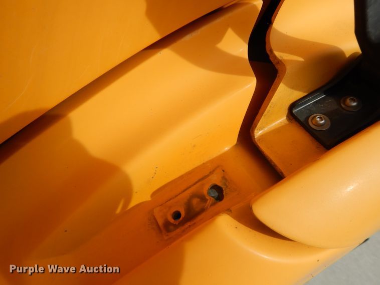 image for item DG6287 2002 Freightliner FS65 school bus