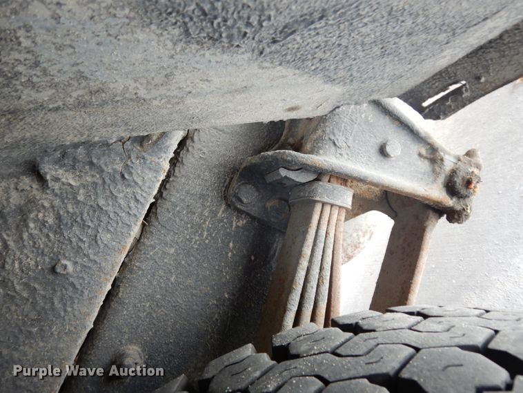 image for item DG6287 2002 Freightliner FS65 school bus