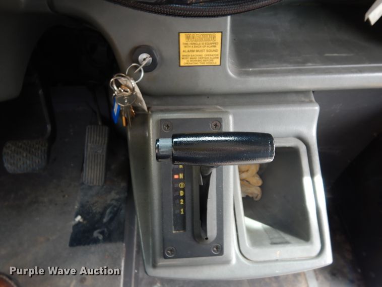 image for item DG6287 2002 Freightliner FS65 school bus