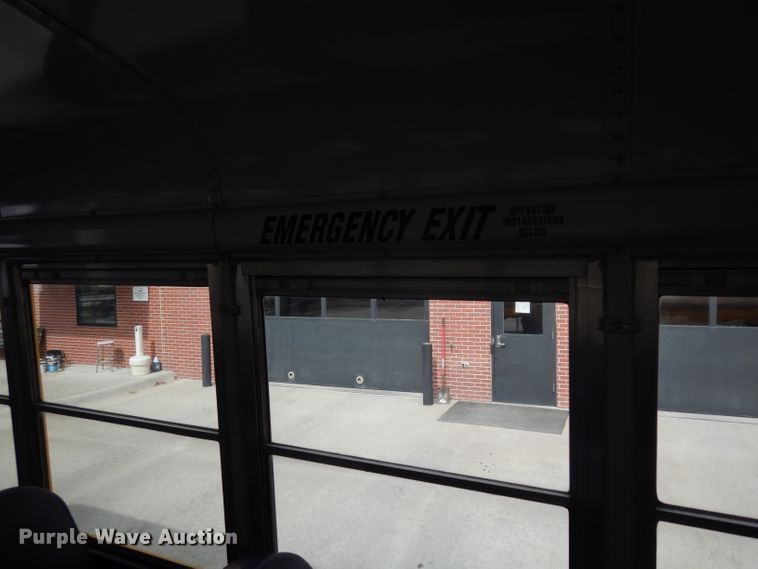 image for item DG6287 2002 Freightliner FS65 school bus