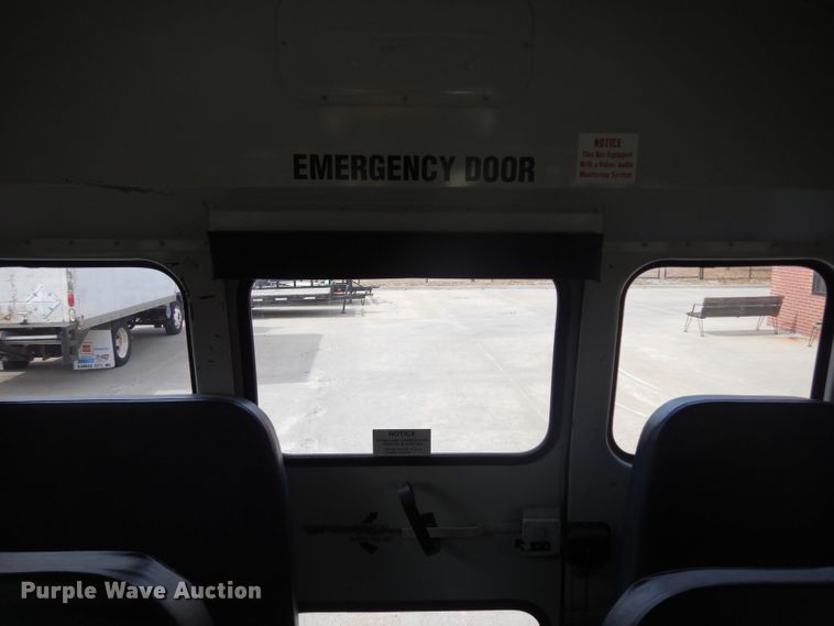 image for item DG6287 2002 Freightliner FS65 school bus