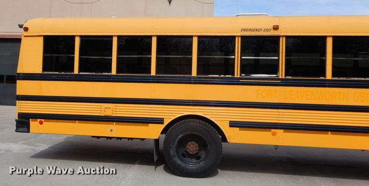 image for item DG6288 2001 Freightliner FS65 school bus