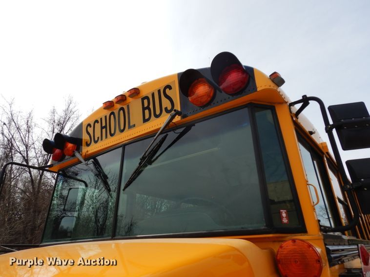 image for item DG6288 2001 Freightliner FS65 school bus