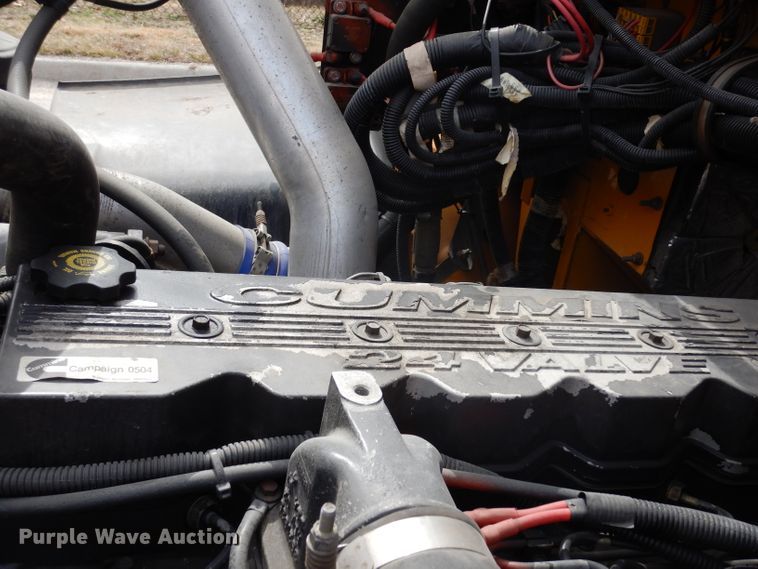 image for item DG6288 2001 Freightliner FS65 school bus