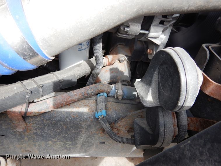 image for item DG6288 2001 Freightliner FS65 school bus