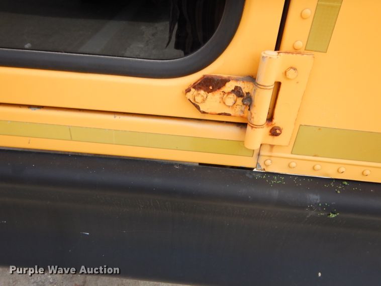 image for item DG6288 2001 Freightliner FS65 school bus