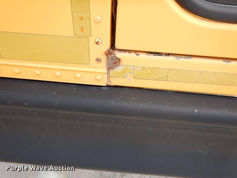 image for item DG6288 2001 Freightliner FS65 school bus