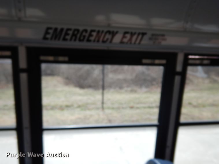 image for item DG6288 2001 Freightliner FS65 school bus