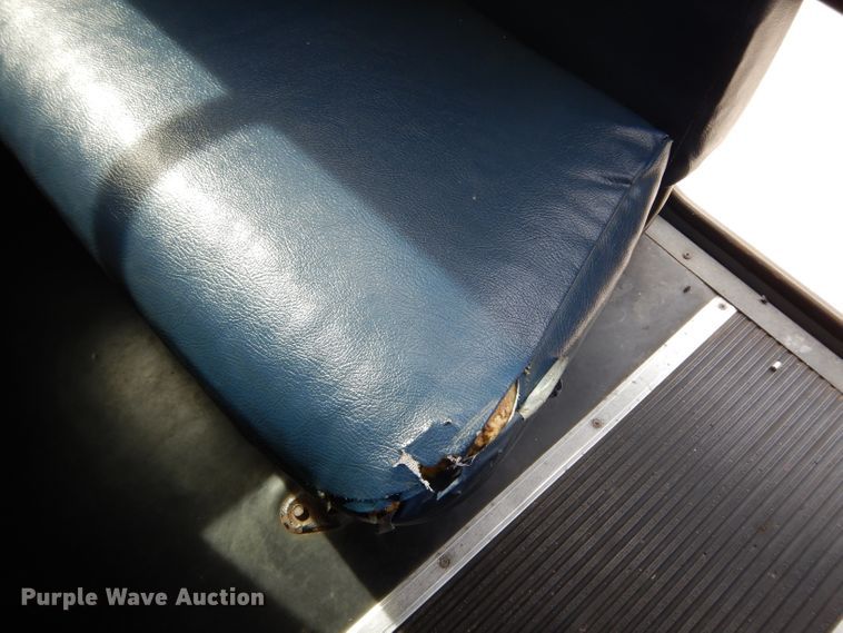 image for item DG6288 2001 Freightliner FS65 school bus