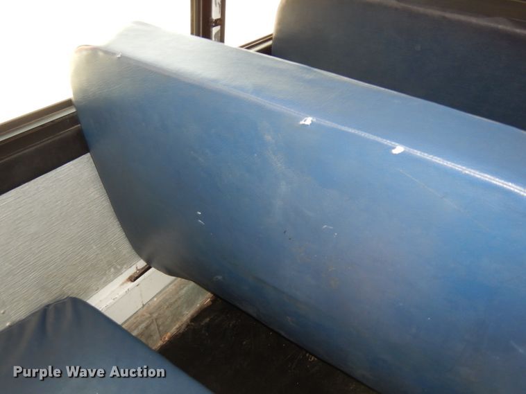 image for item DG6288 2001 Freightliner FS65 school bus