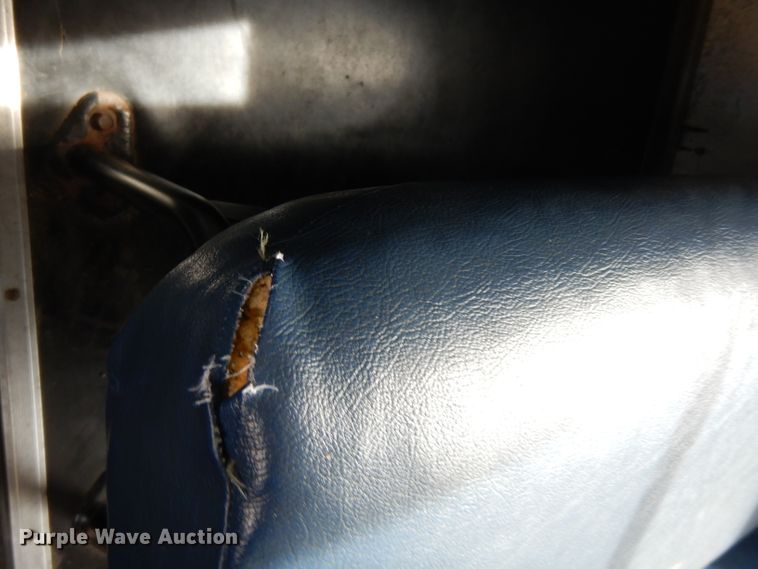 image for item DG6288 2001 Freightliner FS65 school bus